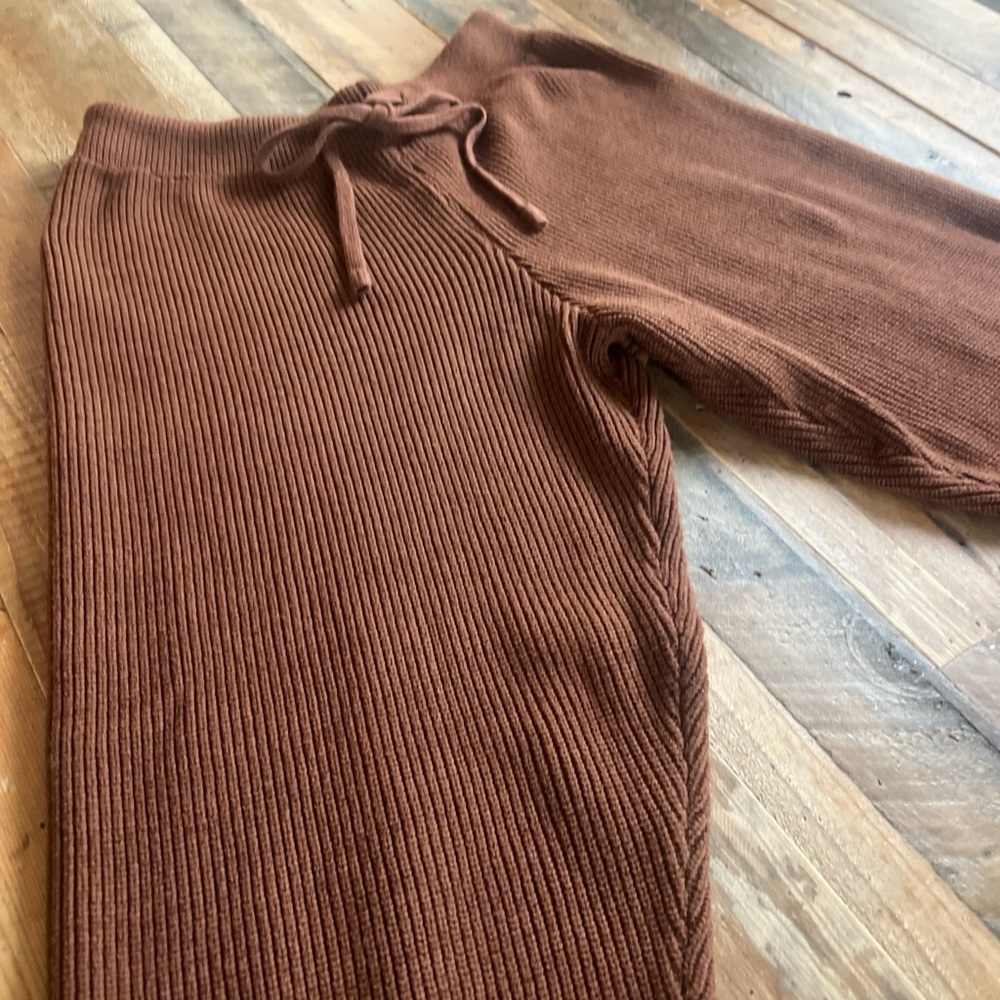 Brown Ribbed Knit Joggers - Picture 3 of 7